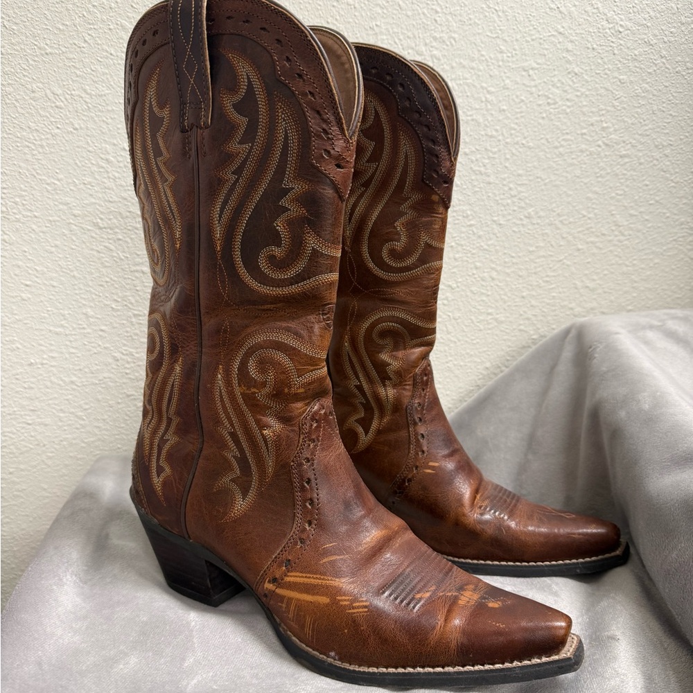 Ariat Brown Women Cowboy Boots